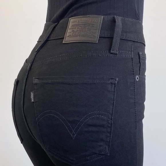 Levi's® MILE HIGH SUPER SKINNY WOMEN'S JEANS - Picture 3 of 7